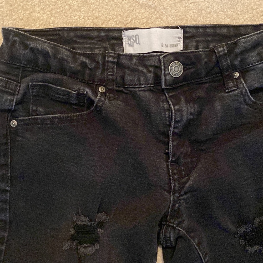 Tilly’s RSQ Distressed Black Skinny Jeans - Picture 2 of 4